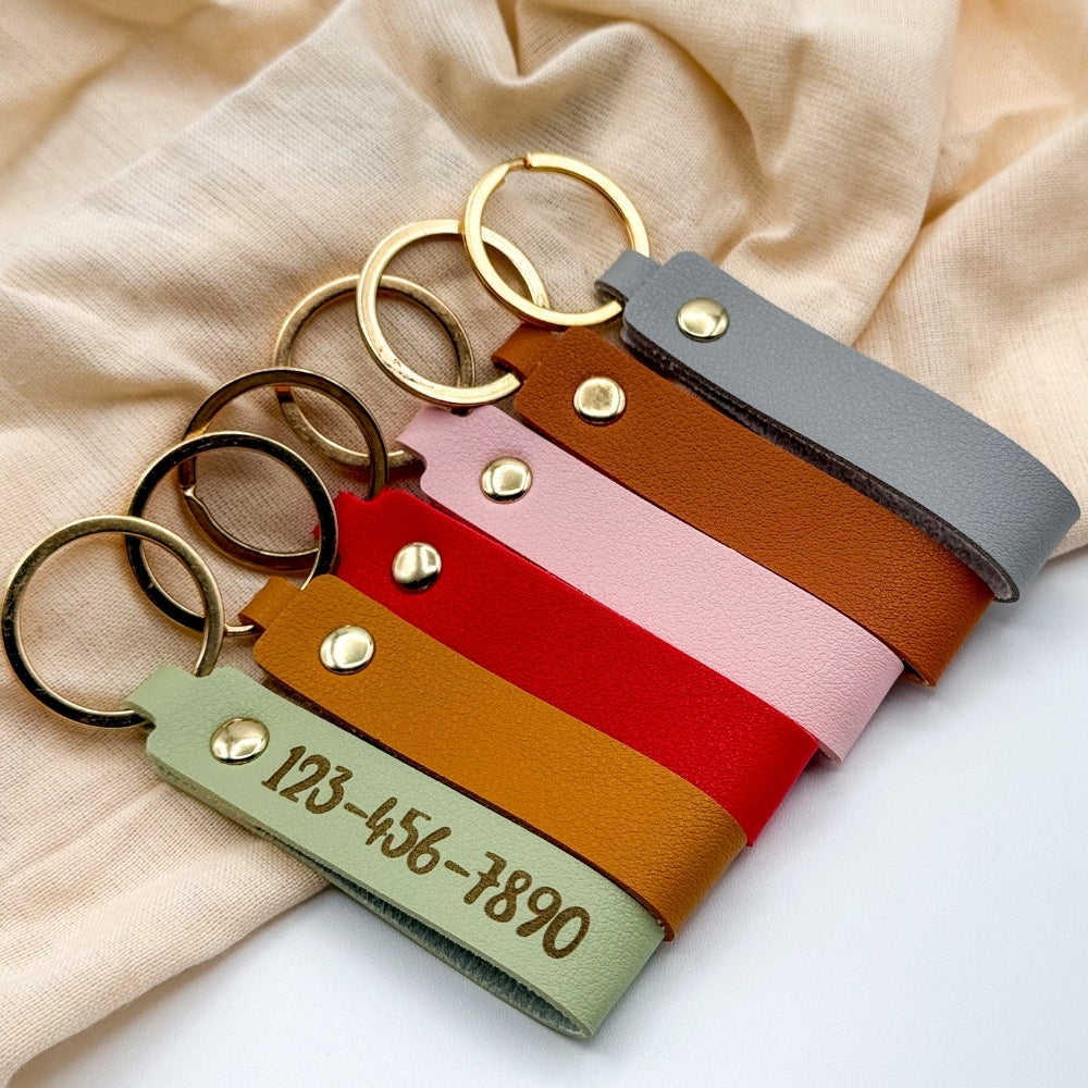 Trendy Leather Keychain Wristlet: Custom Name Keychain Personalized for Keys - Cute Aesthetic Car Accessories, Name Tag Keychain, Customizable and Stylish Leather Keychains